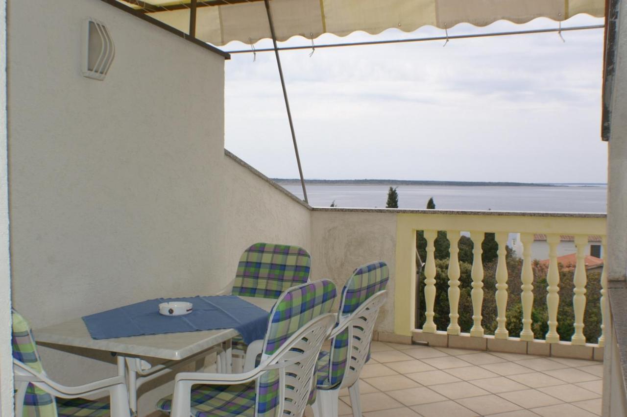 Apartments By The Sea Mandre, Pag - 4098 Kültér fotó