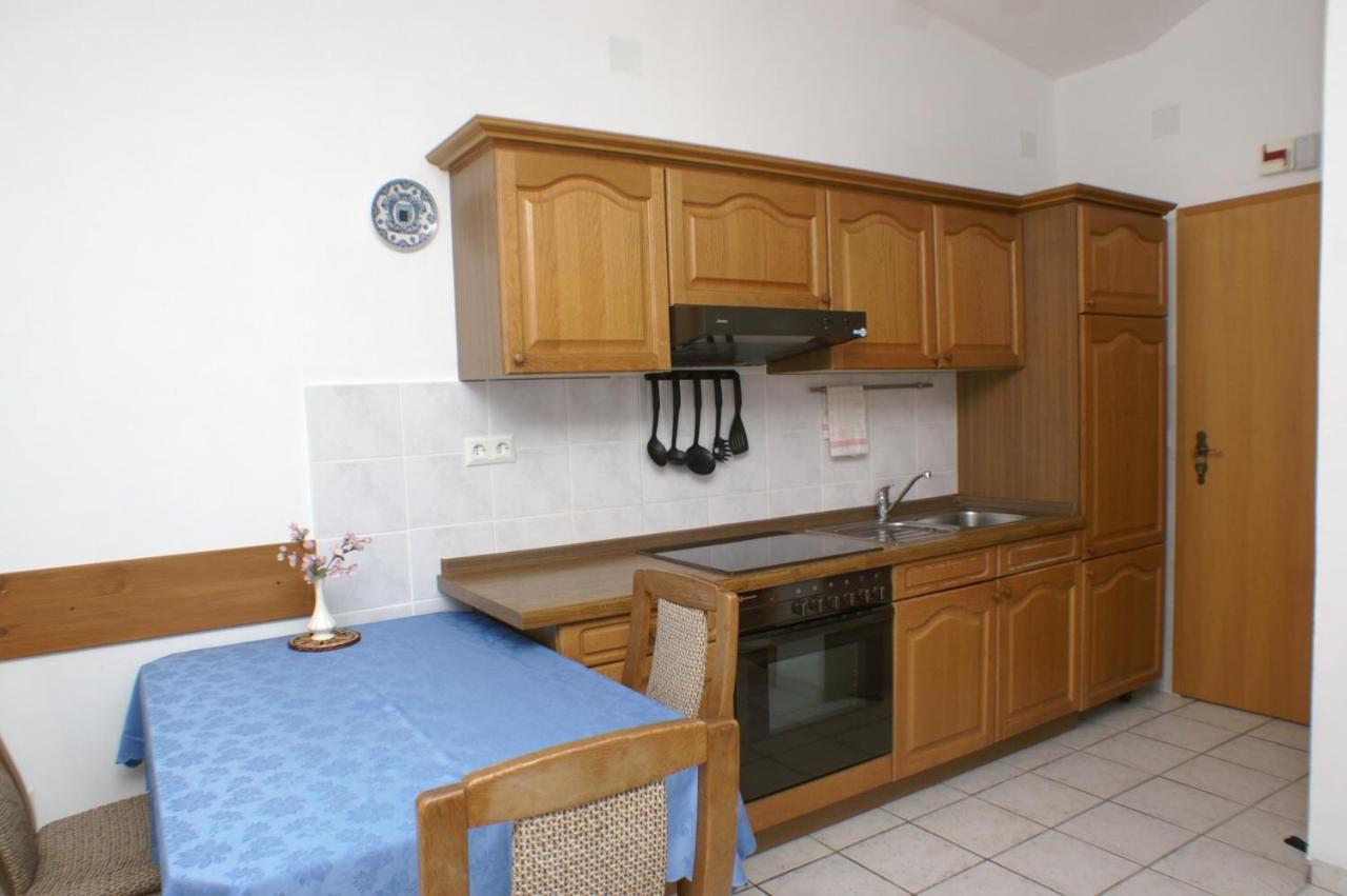 Apartments By The Sea Mandre, Pag - 4098 Kültér fotó